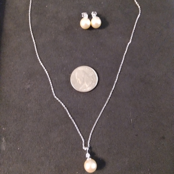 SALE! Nwot sterling silver ATI 925 set necklace/ earrings faux pearl, CZ Stone - Picture 5 of 16